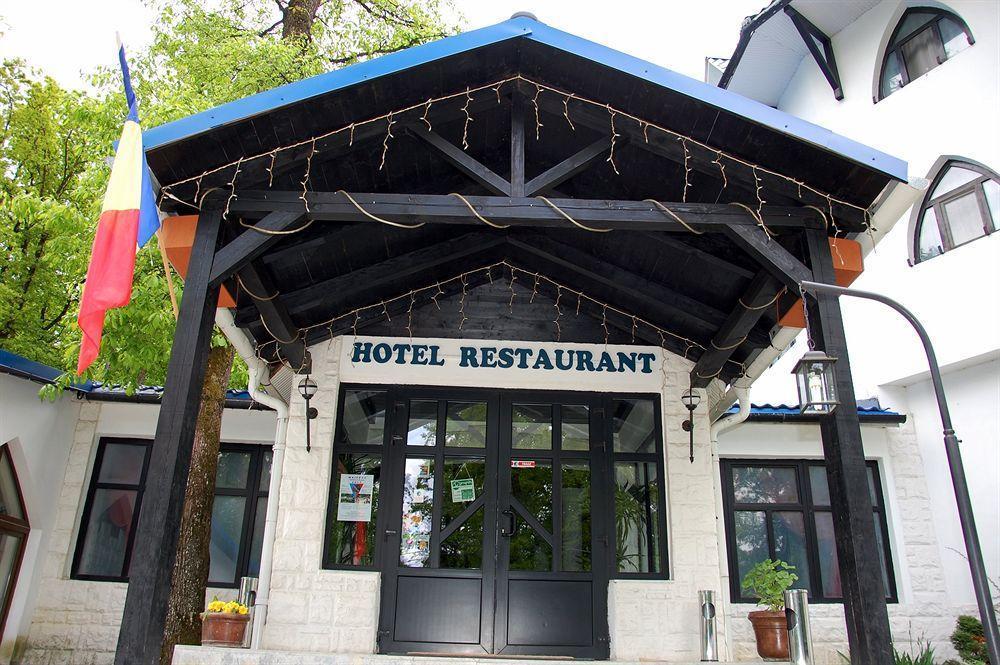 Marion Hotel Târgu-Mureş Exterior foto